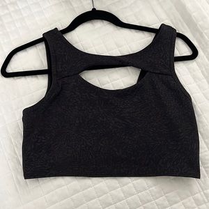 Lululemon sports bra